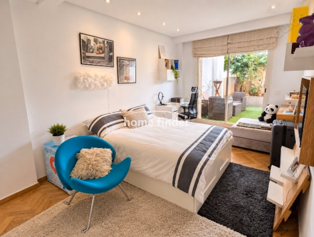 Furnished apartment for rent on Palmier 211 m²