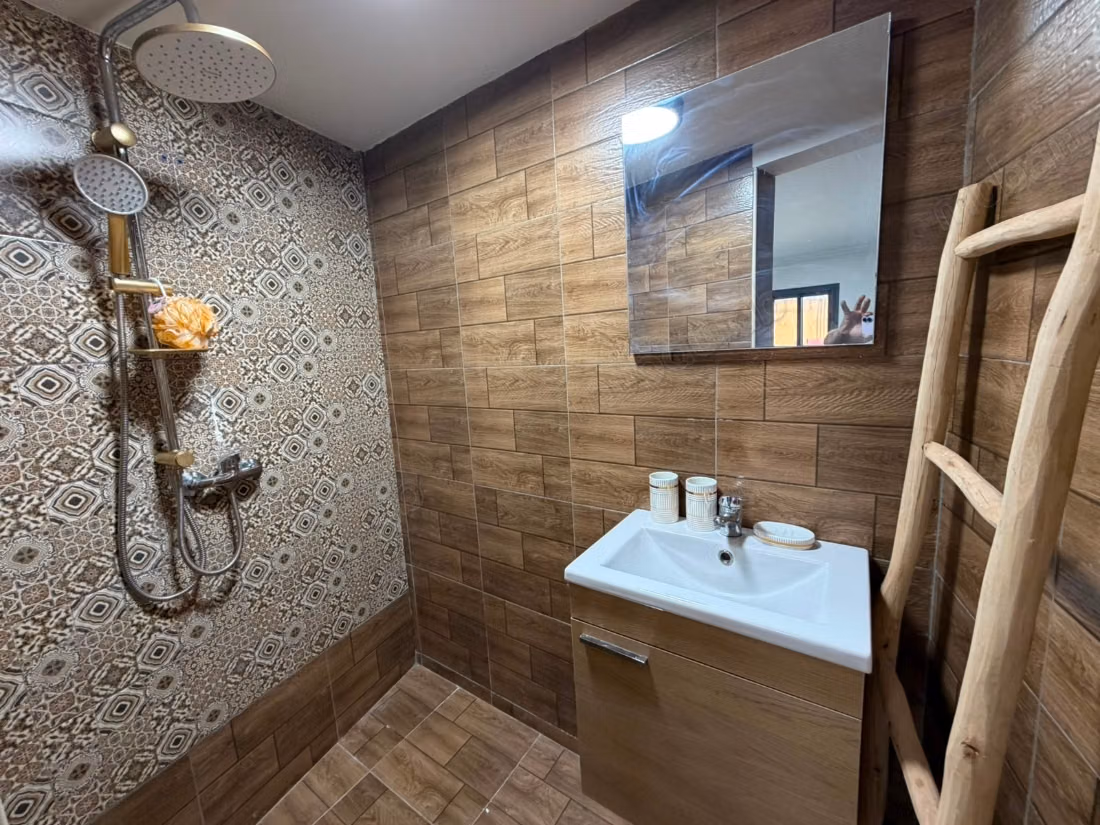 Villa with panoramic view / for sale on Fez road