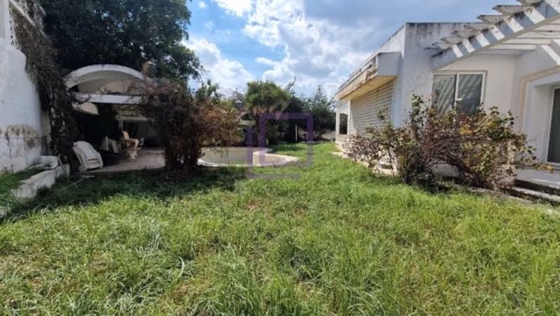Un terrain de promotion 1800m² à Soukra Parc