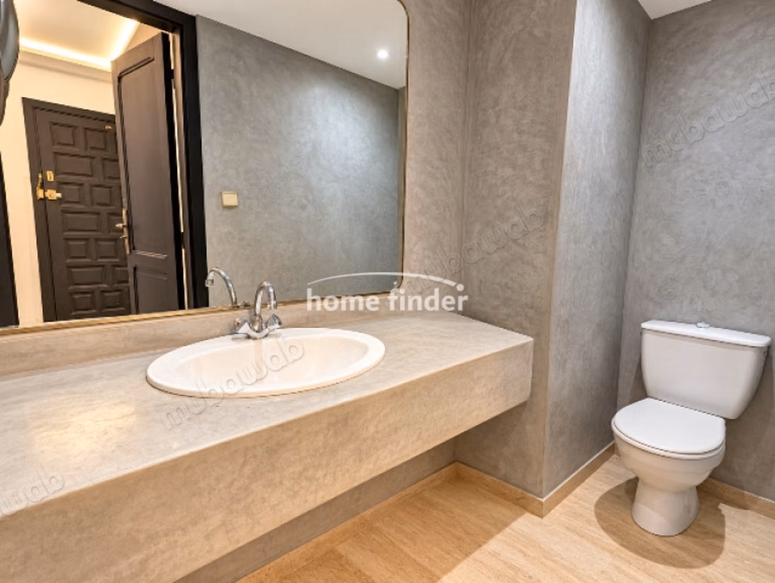 Oficina en alquiler en Anfa 145 m²