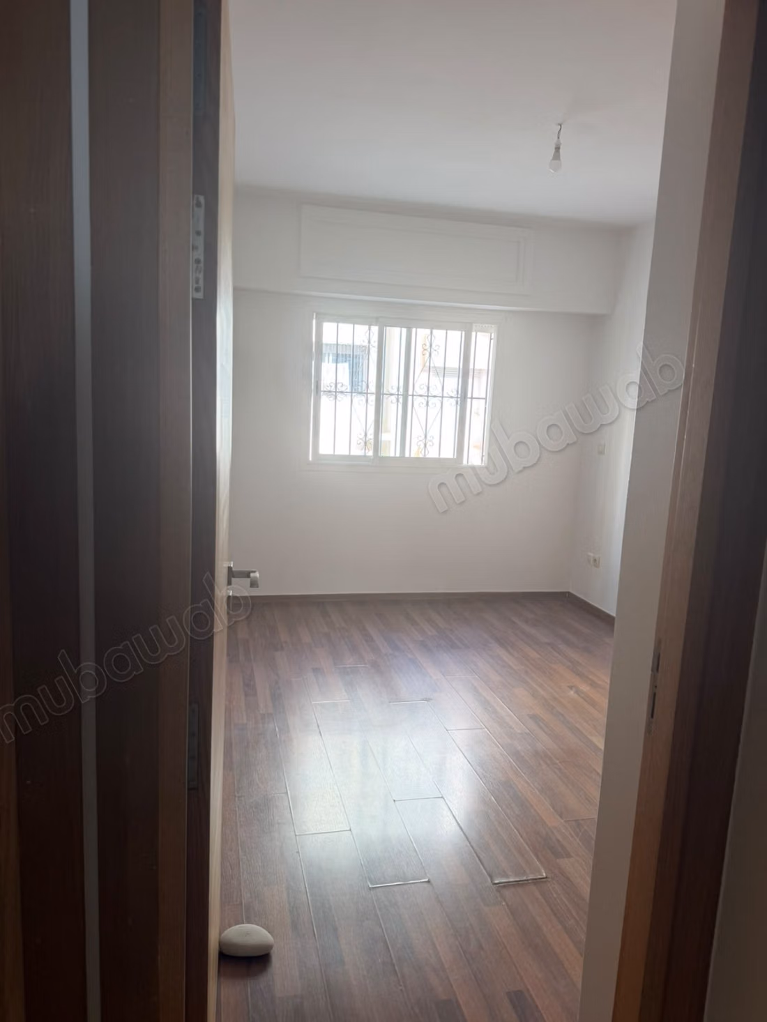 Empty apartment with 3 bedrooms for rent – Bd 2 Mars