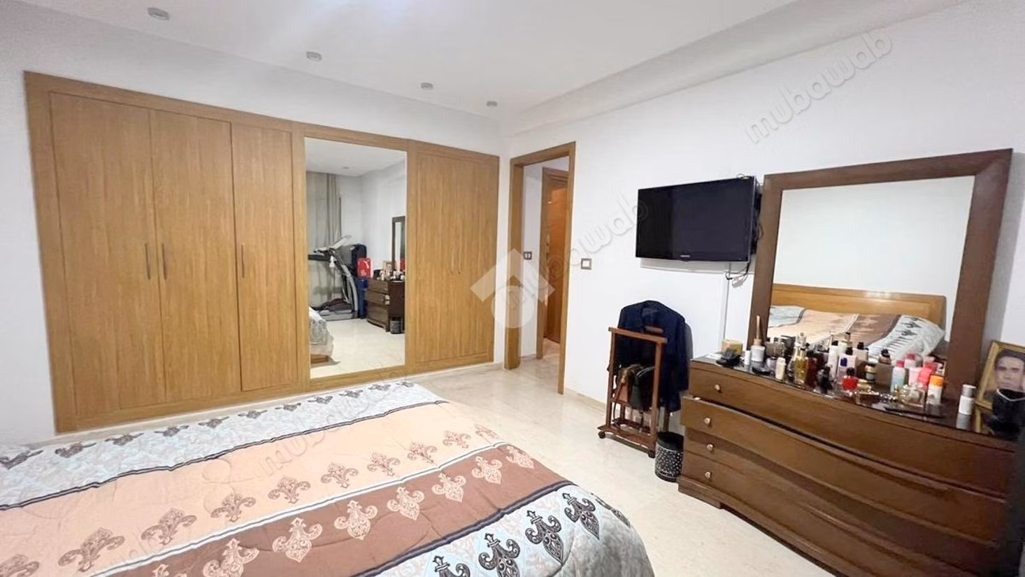 Modern S3 with terrace