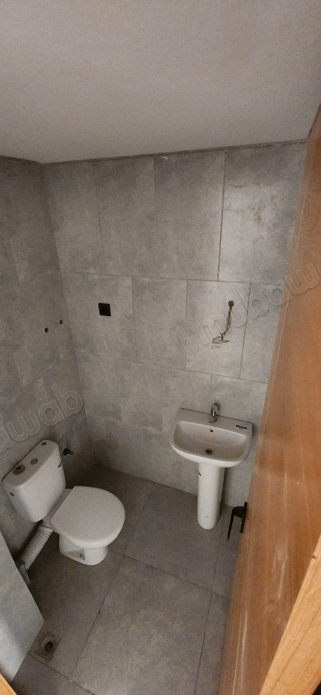 مكتب للإيجار