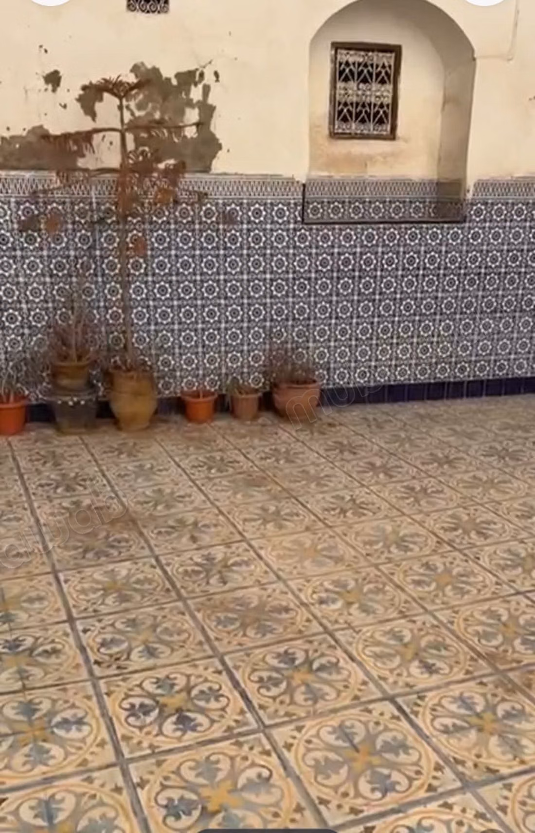 Authentic house in the medina for sale