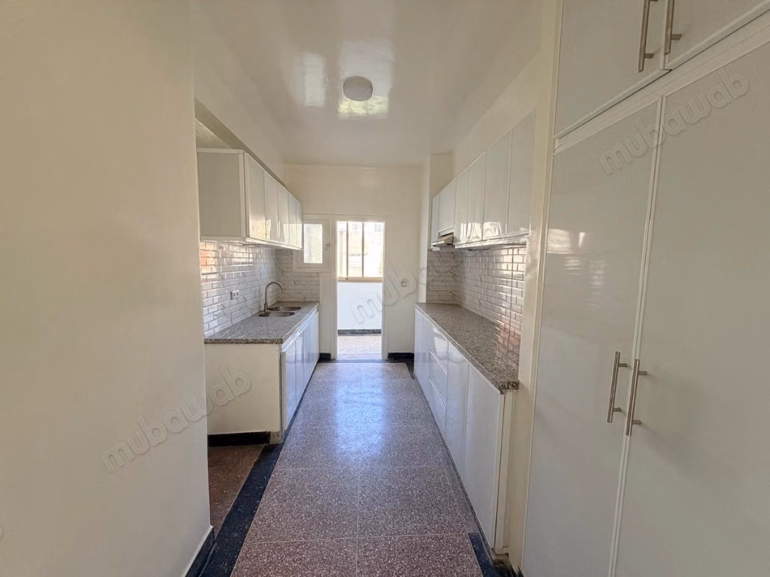 Spacious Apartment - Ain Ktiouet
