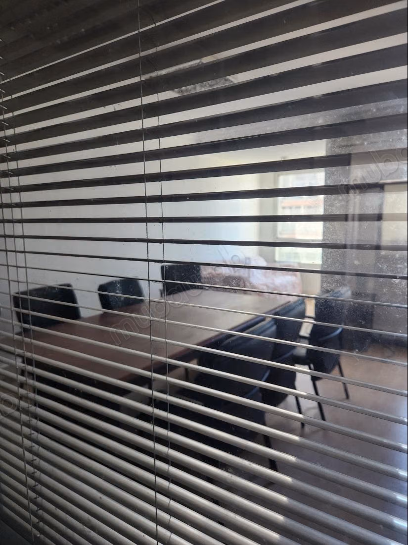 Bureau aménagé 87m2 avec parking