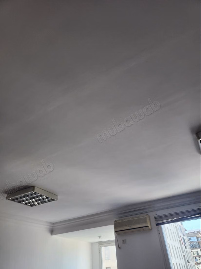 Bureau aménagé 87m2 avec parking