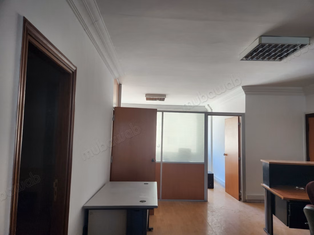 Bureau aménagé 87m2 avec parking