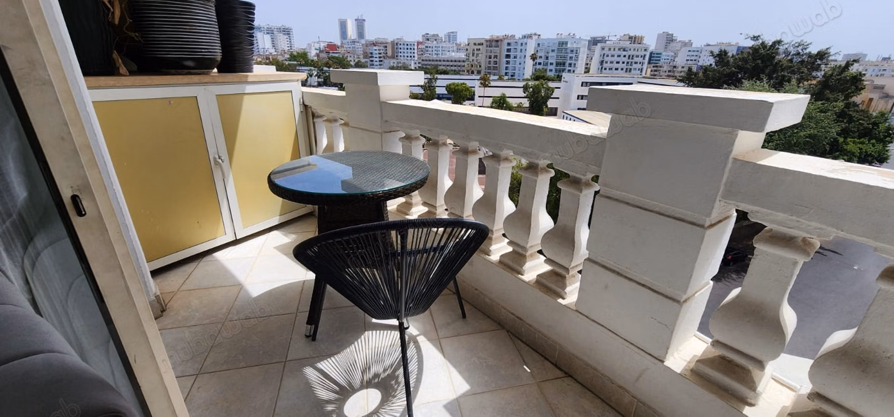 For rent - furnished 3-bedroom apartment in Ziraoui