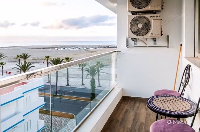 Bel appartement à louer à Asilah. Superficie totale 60 m². Meublé