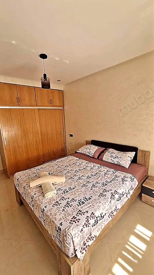 Appartement de vacances à louer à Béni Mellal. 
2 chambres agréables. 
Salon Marocain et antenne parabolique