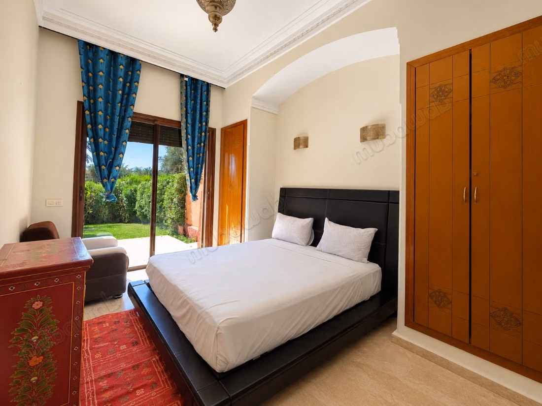 Villa 3 ch à louer 
Route de Fès 
20 min a marrakech