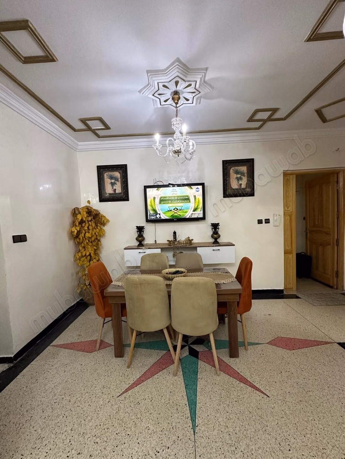 Apartment for sale in the tower. 2 excellent rooms. Furnished