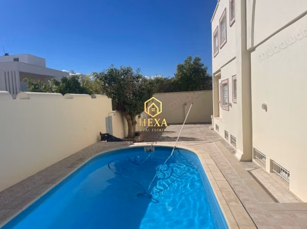Villa S4 con piscina a Gammarth