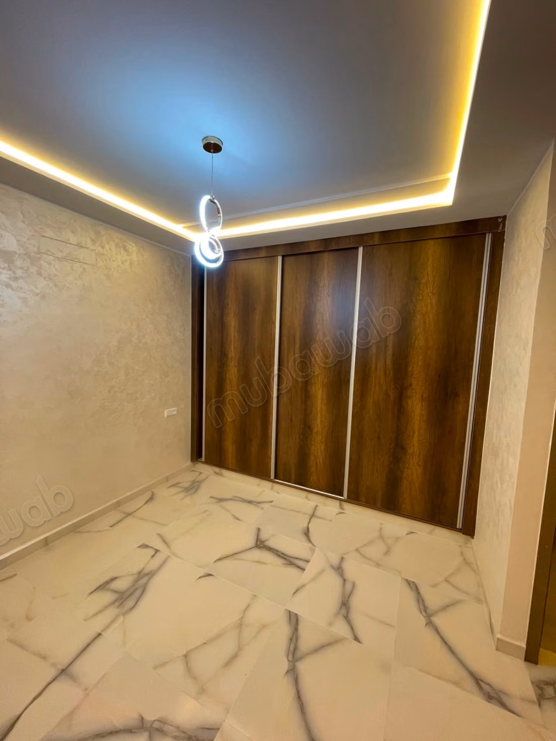 Beautiful apartment for sale in Saidia. Total area 66 m². Authentic lounge, satellite dish