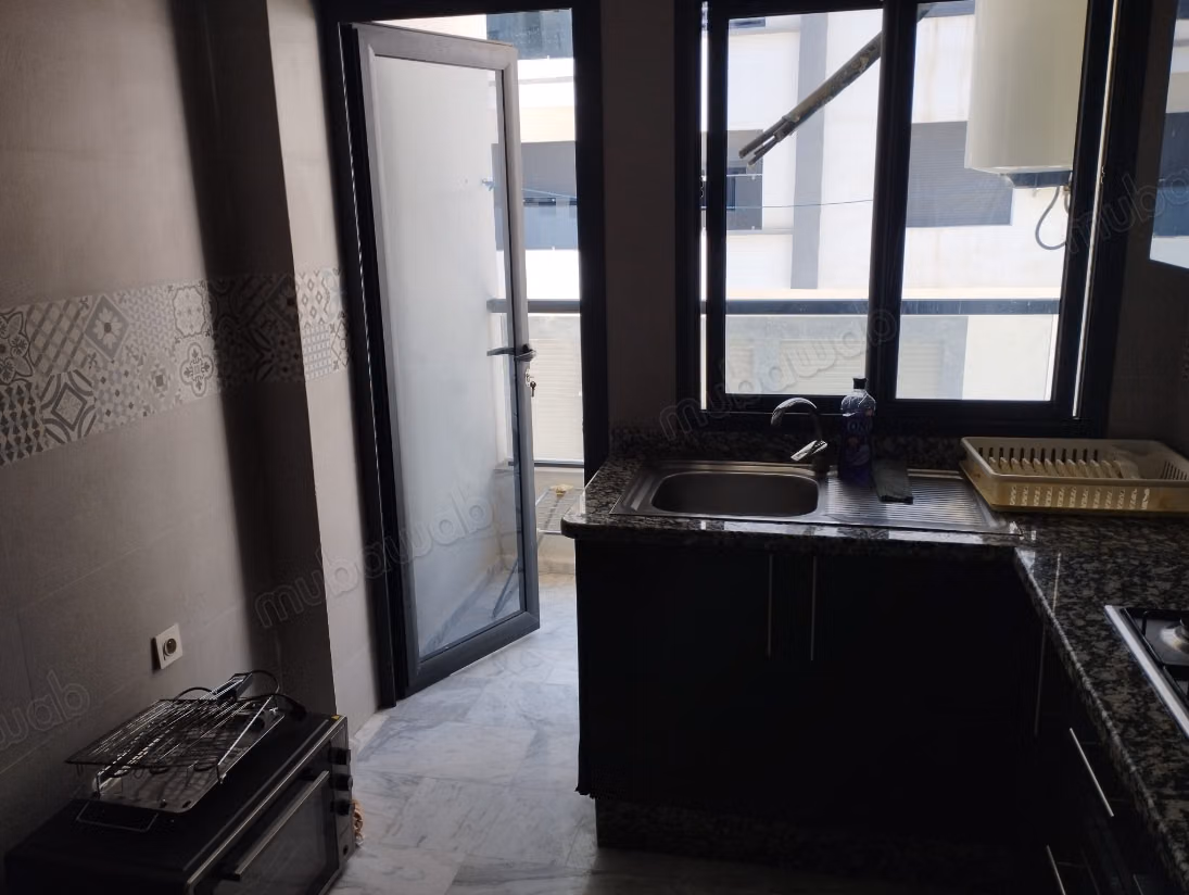 Très bel appartement en location à Route Immouzer.
Surface de 102 m².
Meublé