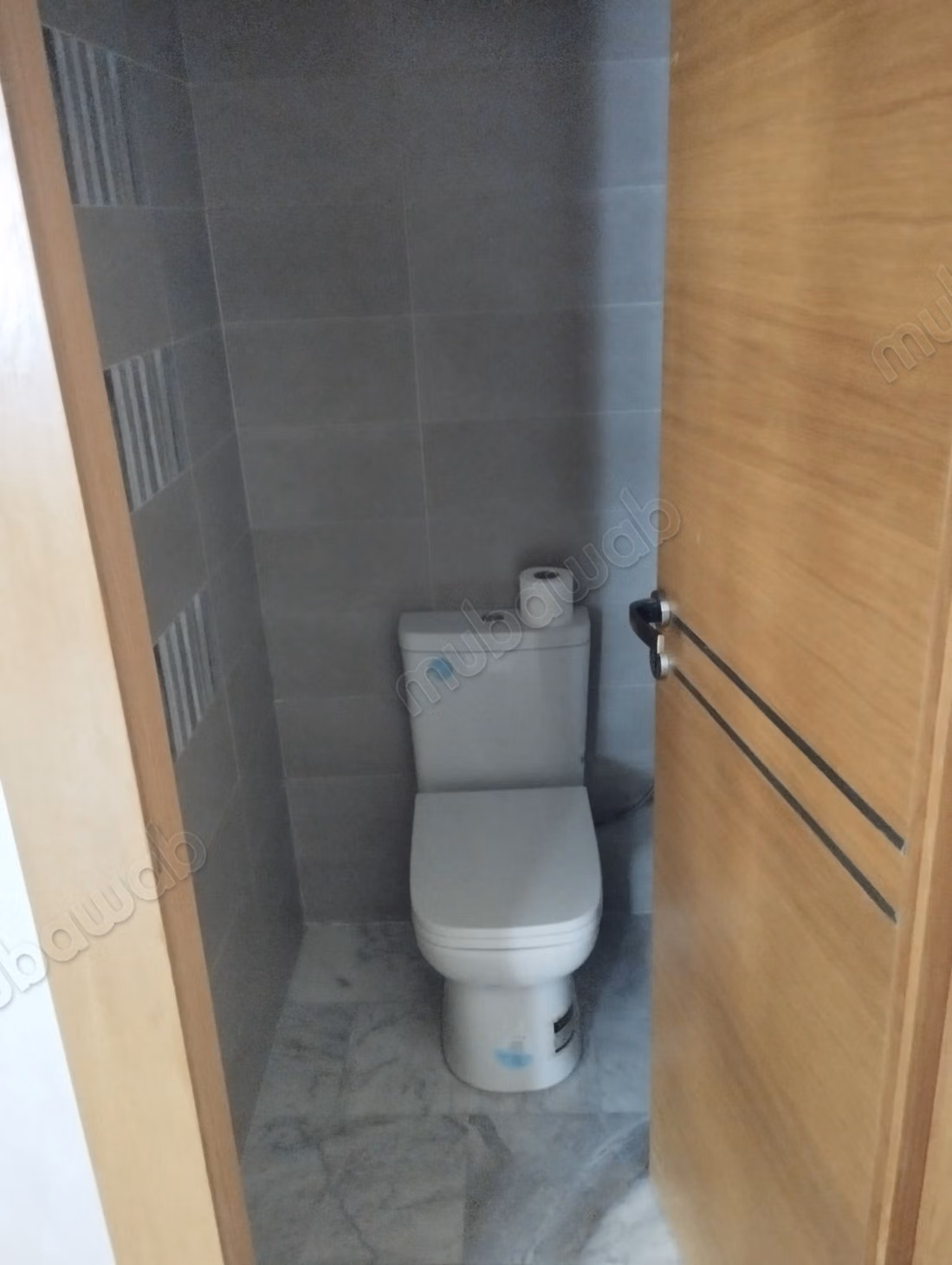 Très bel appartement en location à Route Immouzer.
Surface de 102 m².
Meublé