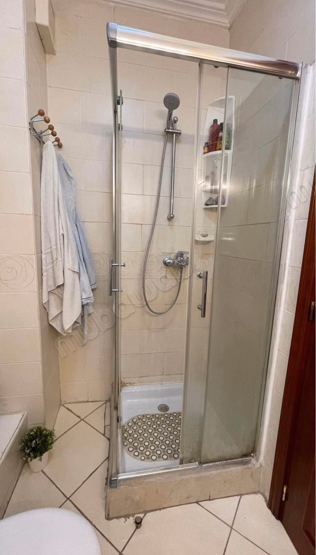 Superbe appartement à vendre à Sidi Othmane. 2 chambres agréables. Salon typique marocain, résidence sécurisée