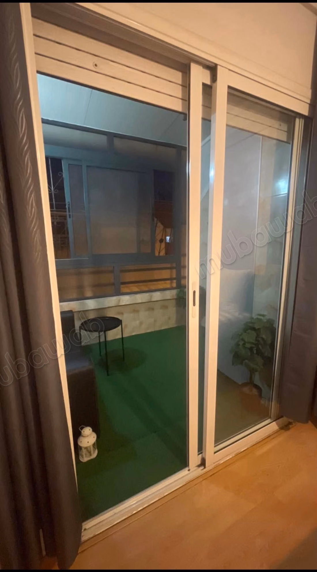 Superbe appartement à vendre à Sidi Othmane. 2 chambres agréables. Salon typique marocain, résidence sécurisée