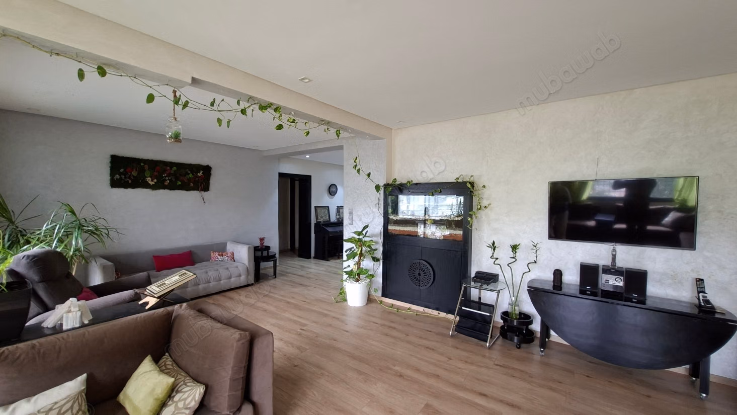 Apartment 200 m² 4 bedrooms south-facing 3rd floor