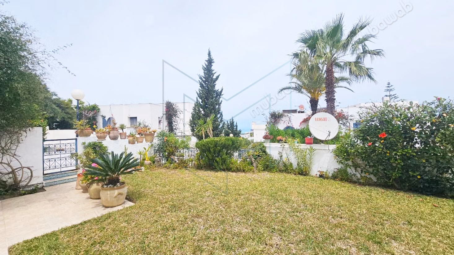 A louer un duplex S2 à gammarth Supérieur