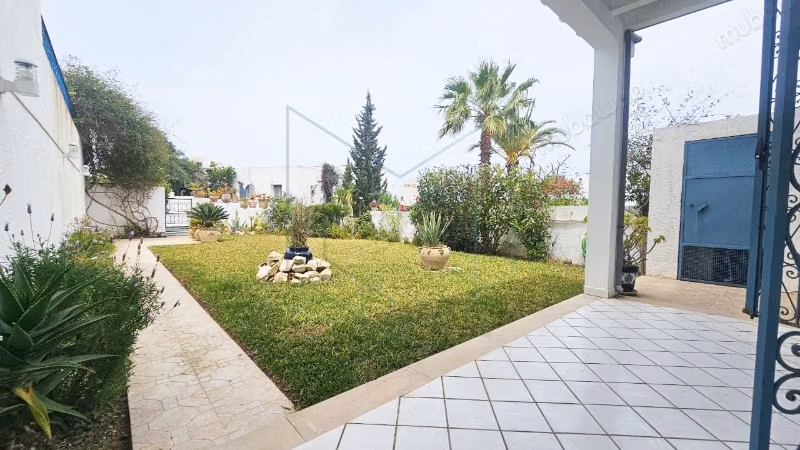 A louer un duplex S2 à gammarth Supérieur