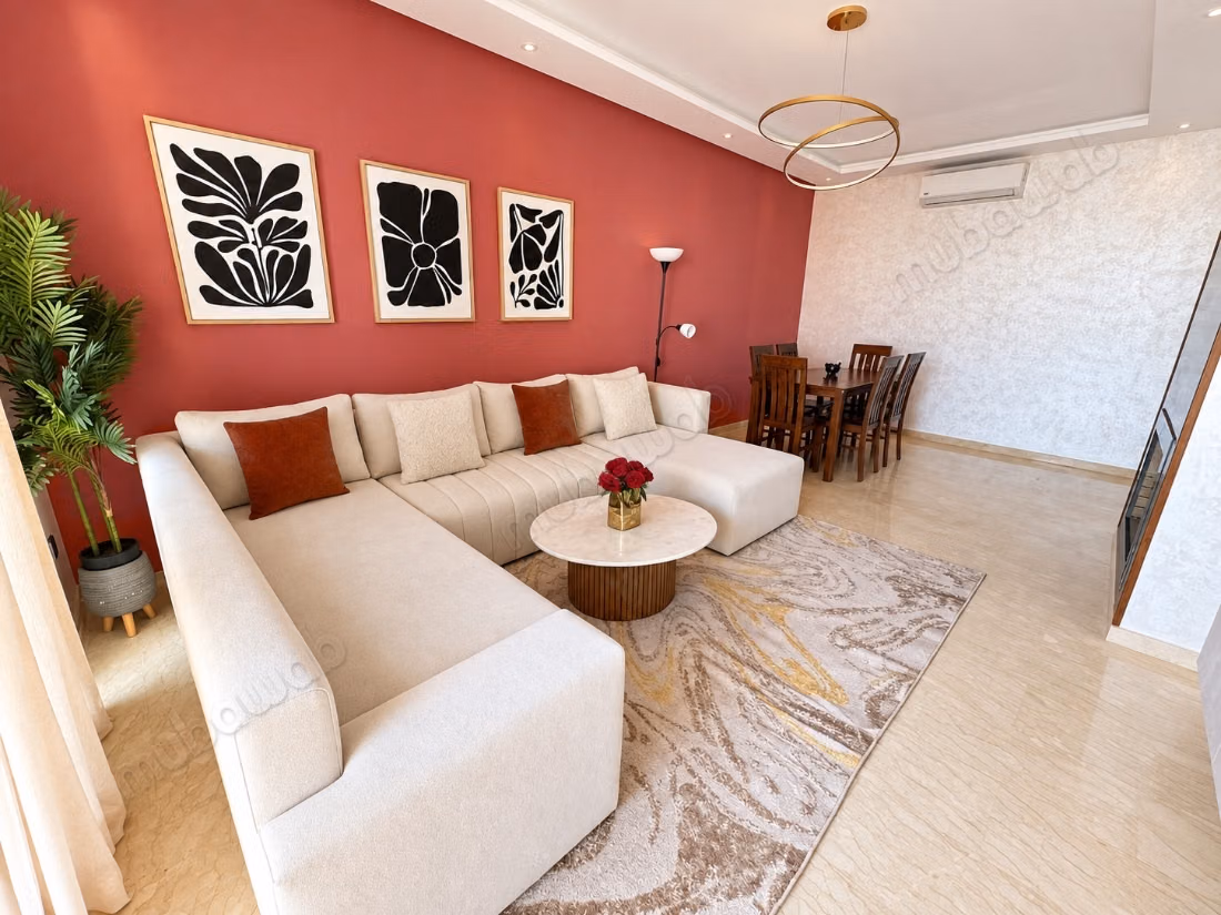 Alquiler de un apartamento en Dar Bouazza. 3 habitaciones grandes. Amueblado