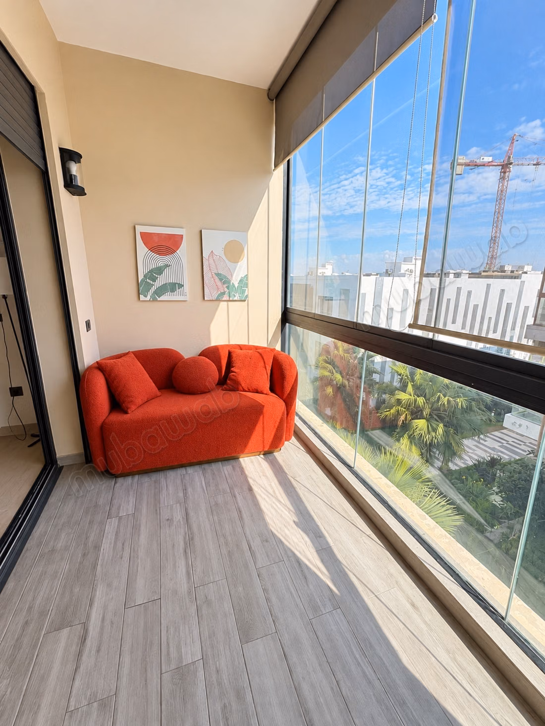 Alquiler de un apartamento en Dar Bouazza. 3 habitaciones grandes. Amueblado