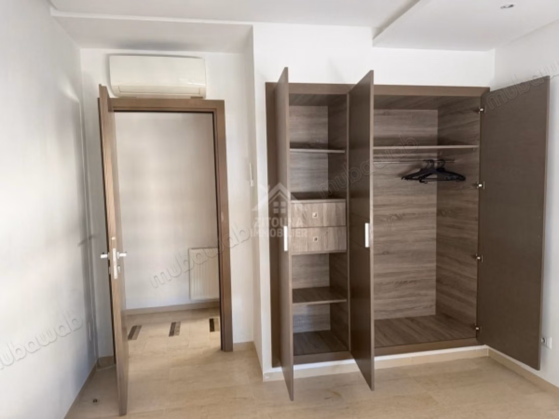 For rent an apartment in La Soukra