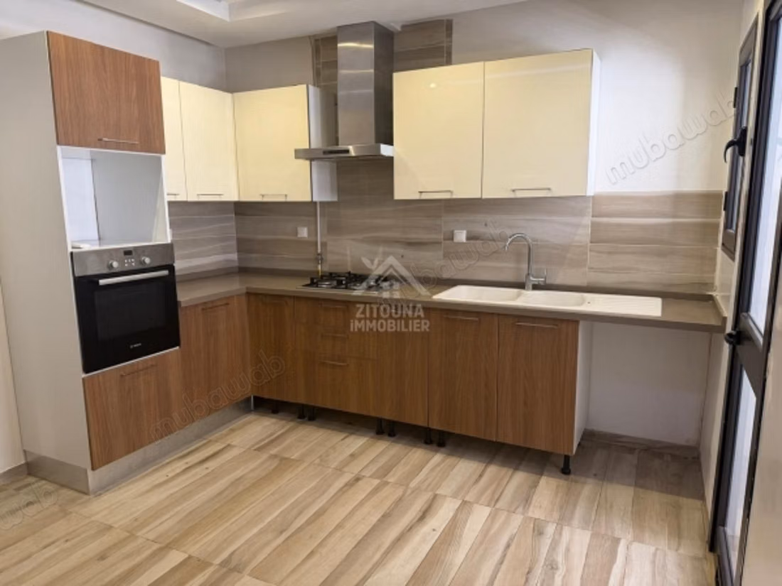 For rent an apartment in La Soukra