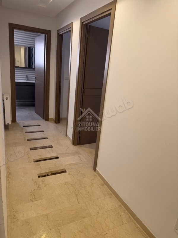 For rent an apartment in La Soukra