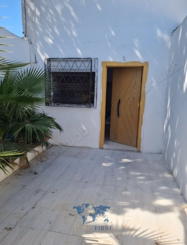A Louer Appartement S2 Vide à Carthage Byrsa