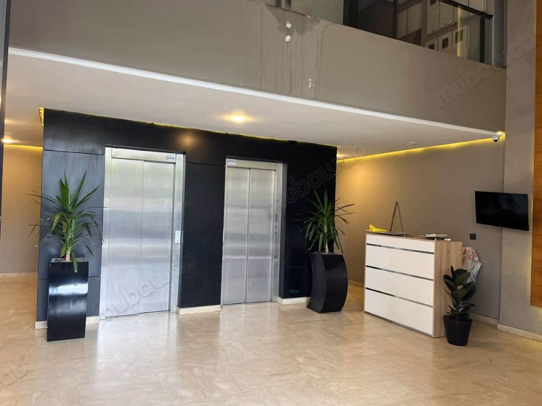 Furnished apartment for rent in Bourgogne, Bd TanTan