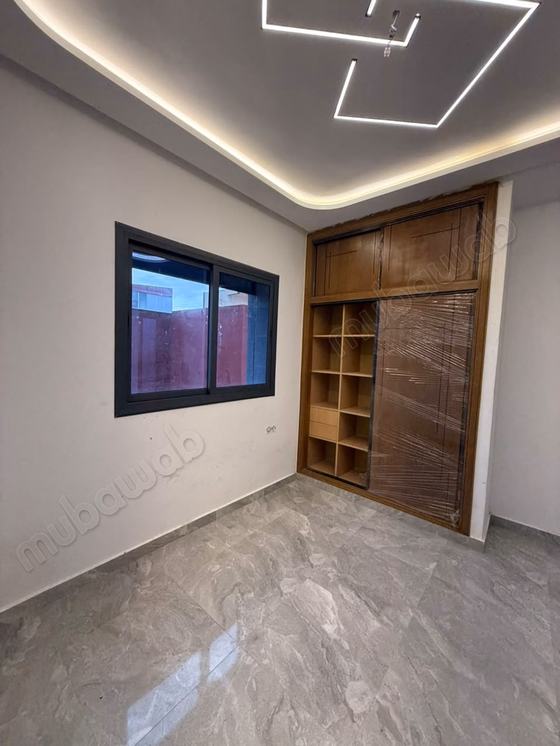 Venta de apartamento en Martil. Superficie 52 m². Puerta resistente y antena parabólica