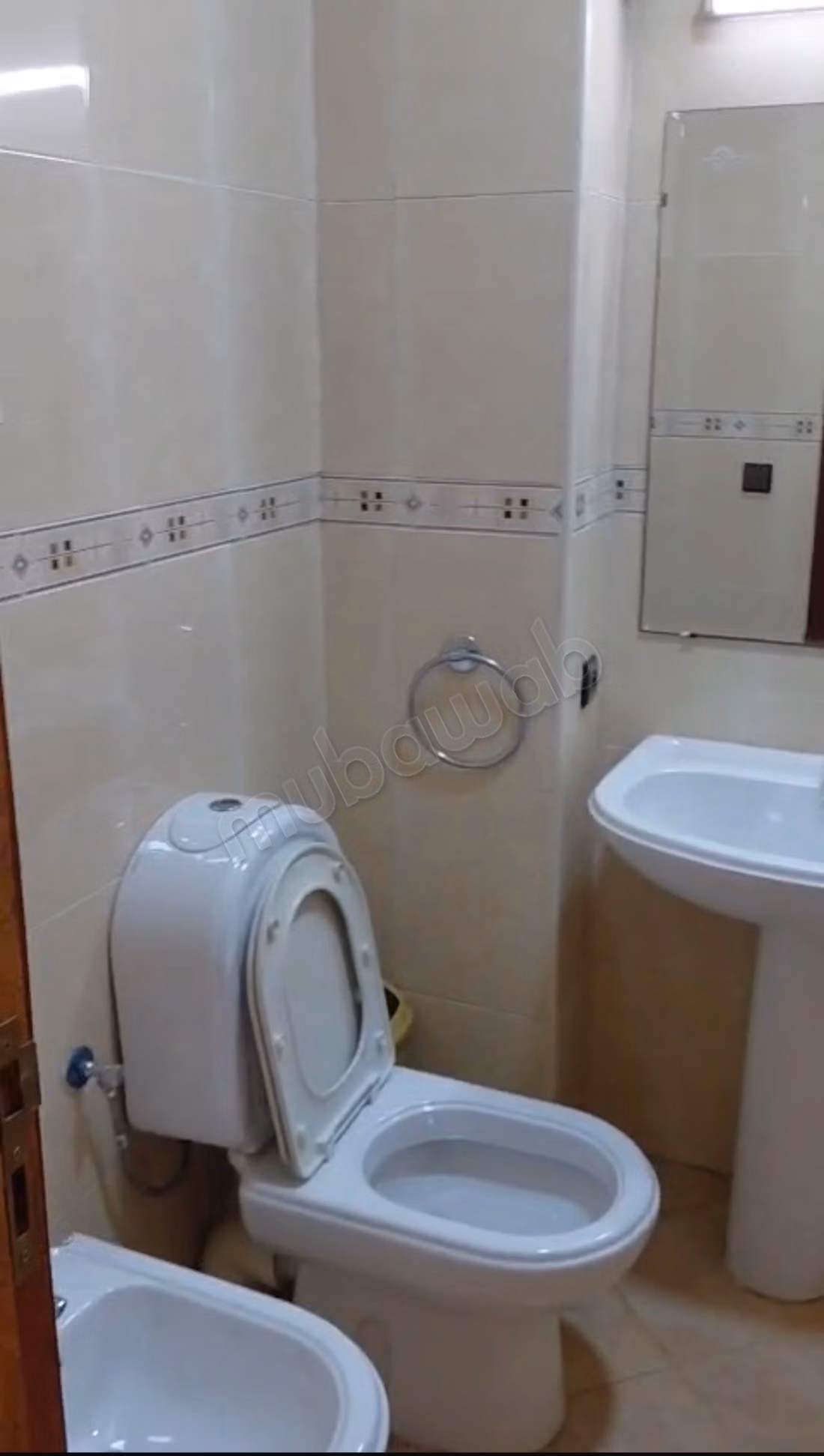 Superb apartamento amueblado en alquiler en el centro de la ciudad en la plaza Mouzard con aparcamiento