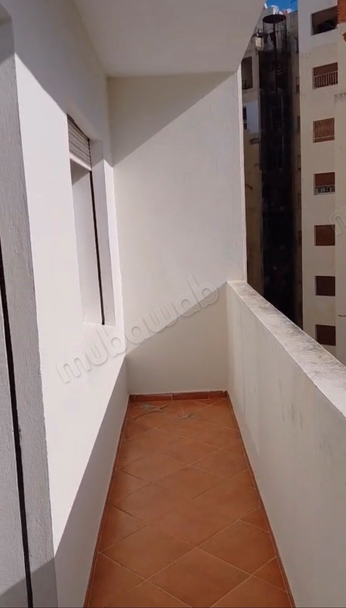 Superb apartamento amueblado en alquiler en el centro de la ciudad en la plaza Mouzard con aparcamiento