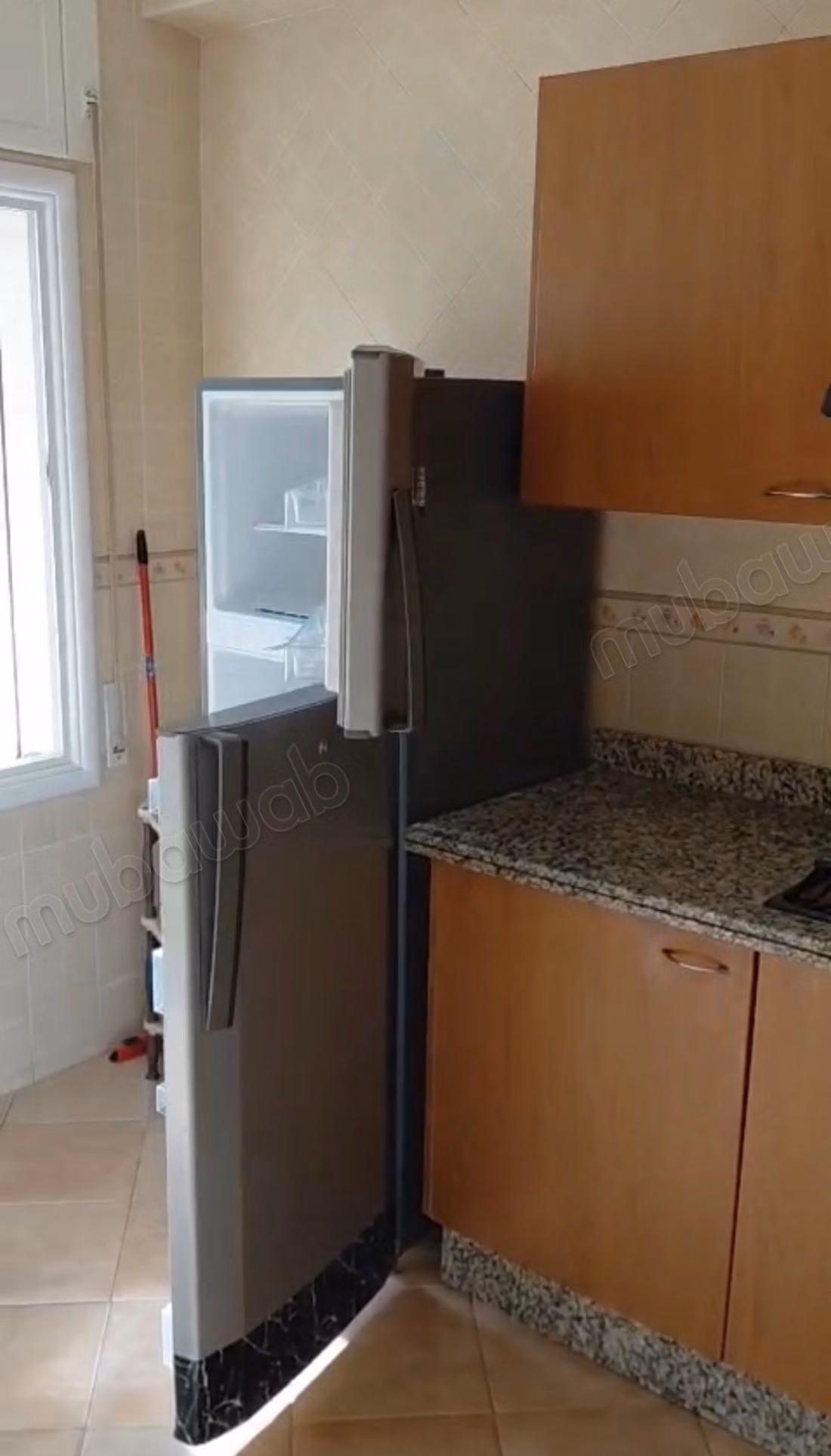 Superb apartamento amueblado en alquiler en el centro de la ciudad en la plaza Mouzard con aparcamiento