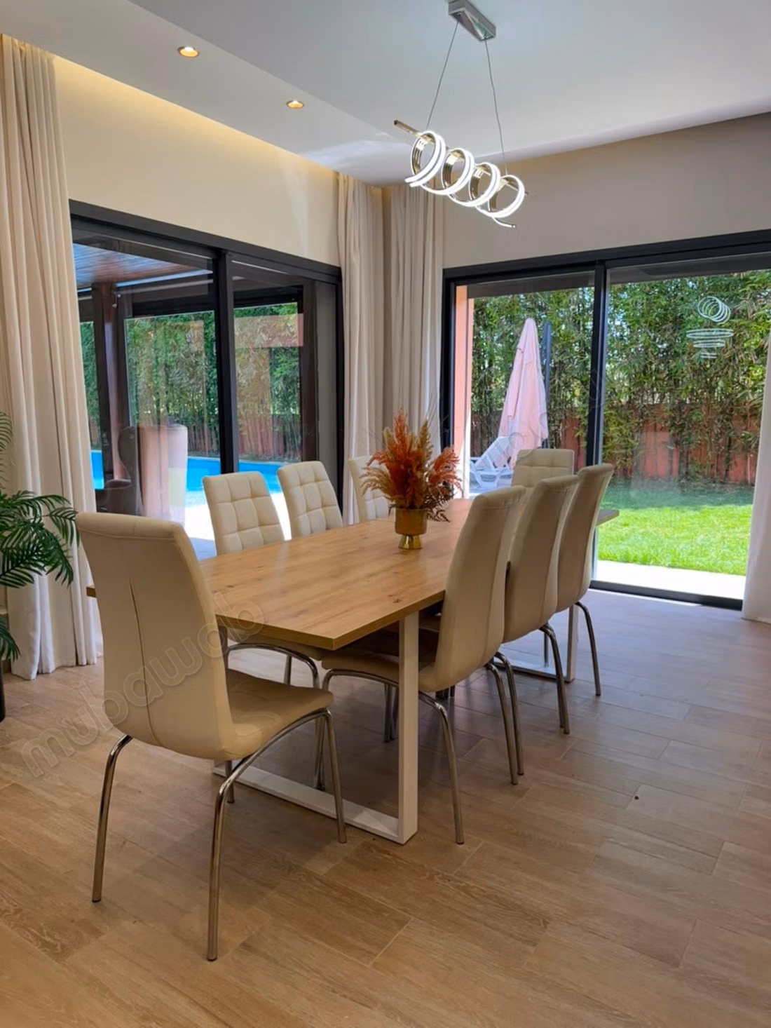 High-end house for sale in El Hadadda. Total area 400 m². Well furnished