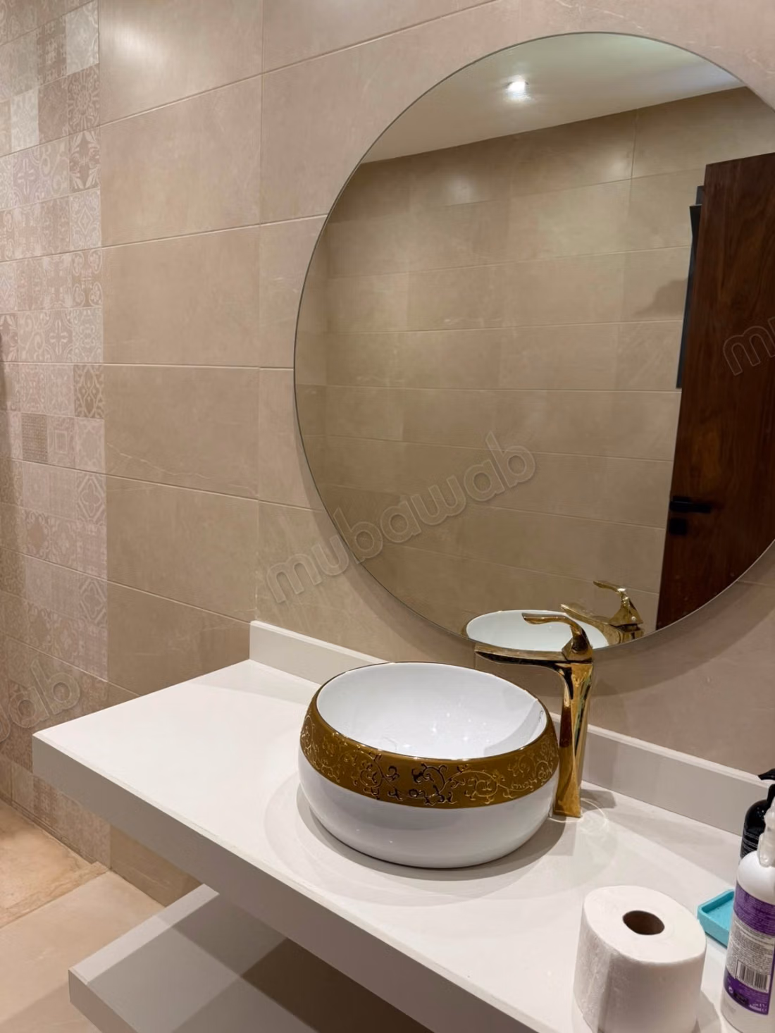 High-end house for sale in El Hadadda. Total area 400 m². Well furnished