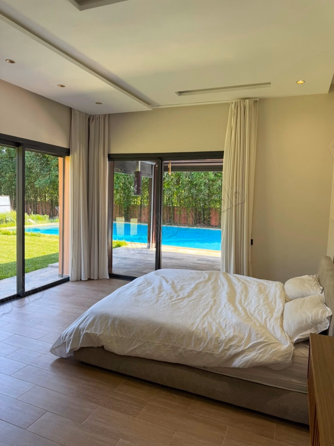 High-end house for sale in El Hadadda. Total area 400 m². Well furnished