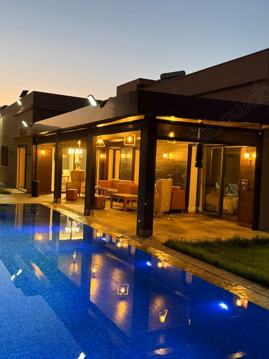 High-end house for sale in El Hadadda. Total area 400 m². Well furnished