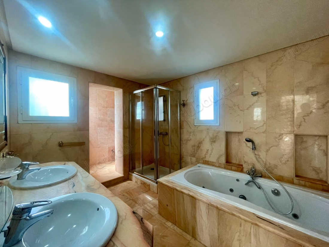 Villa S6 with sea view, Gammarth Superior