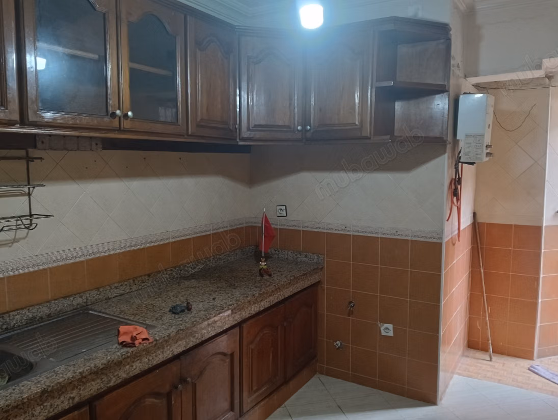 Appartement à l'achat à Sidi Moumen. 2 chambres. Système de parabole et résidence sécurisée