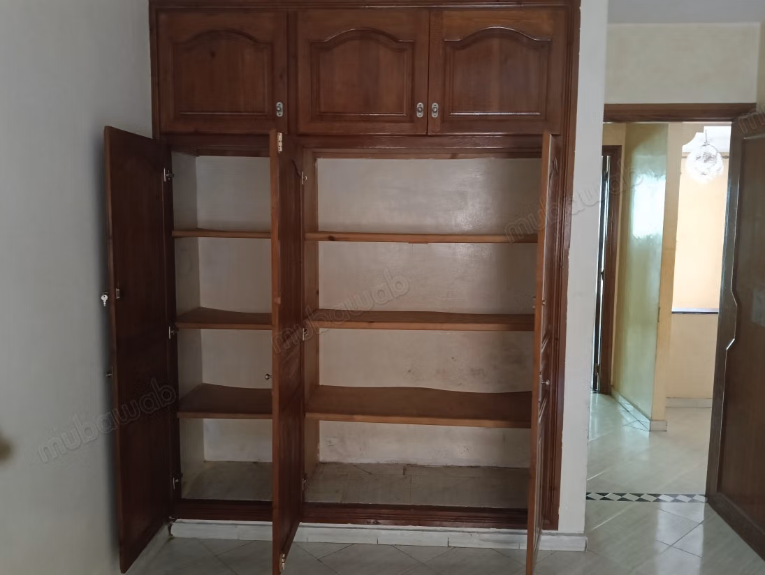 Appartement à l'achat à Sidi Moumen. 2 chambres. Système de parabole et résidence sécurisée