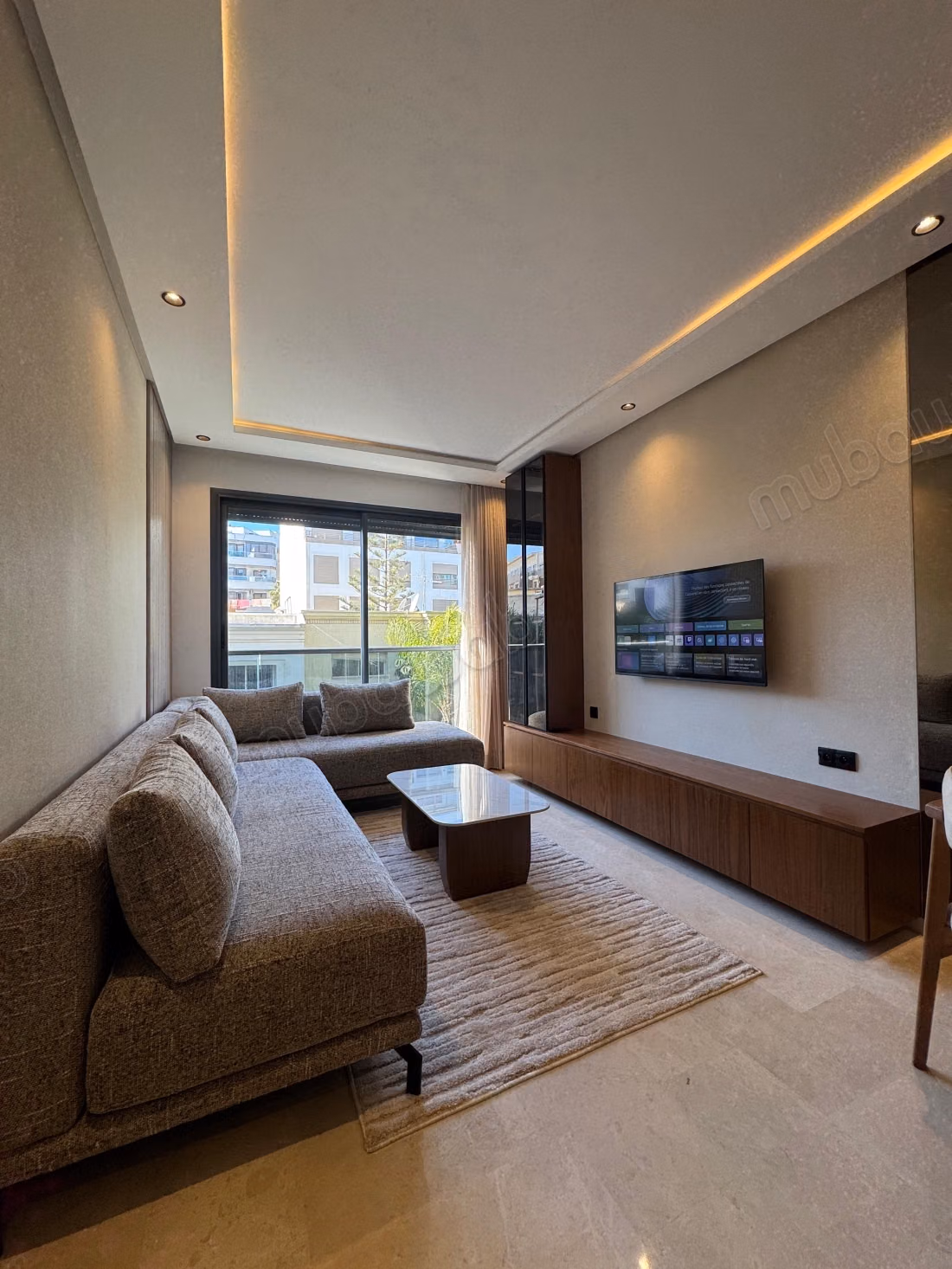 Superbe appartement à louer à Les princesses.
Surface de 54 m².
Meublé
