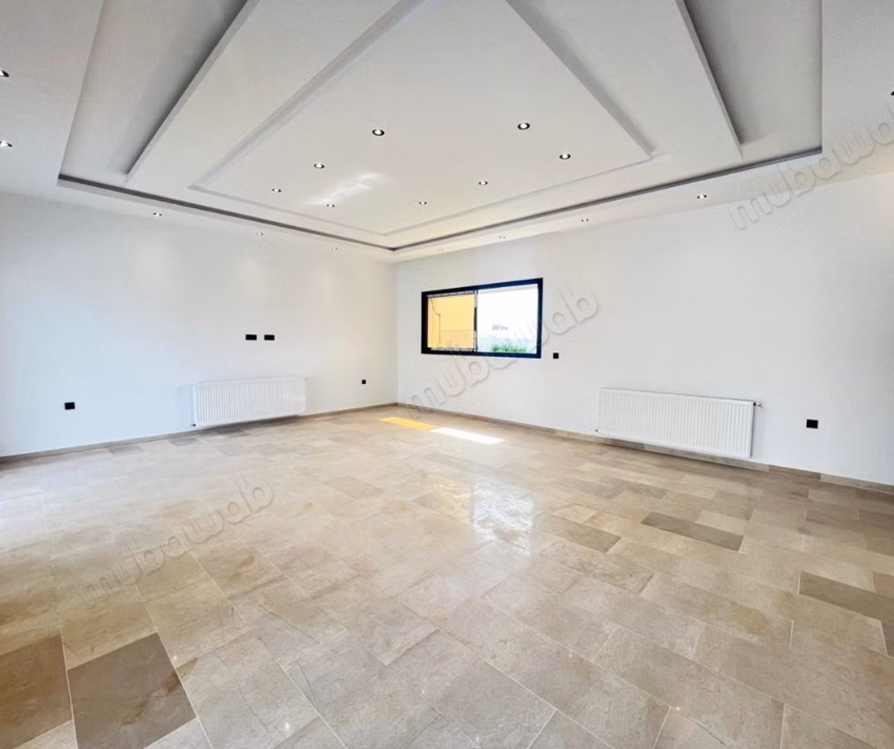 Villa nouvellement construite à vendre