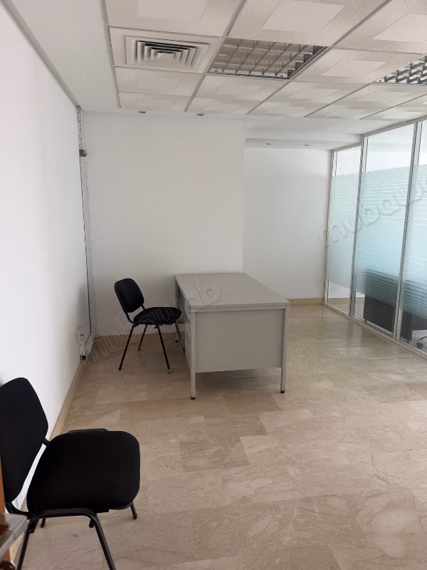 10 bureaux à louer 
Racine Zerktouni dès 7 500 DH