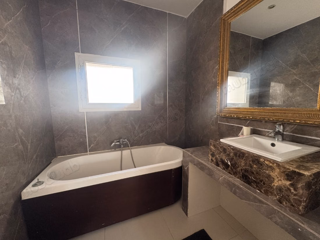 Villa S3 arredata o vuota, piscina e giardino, Soukra
