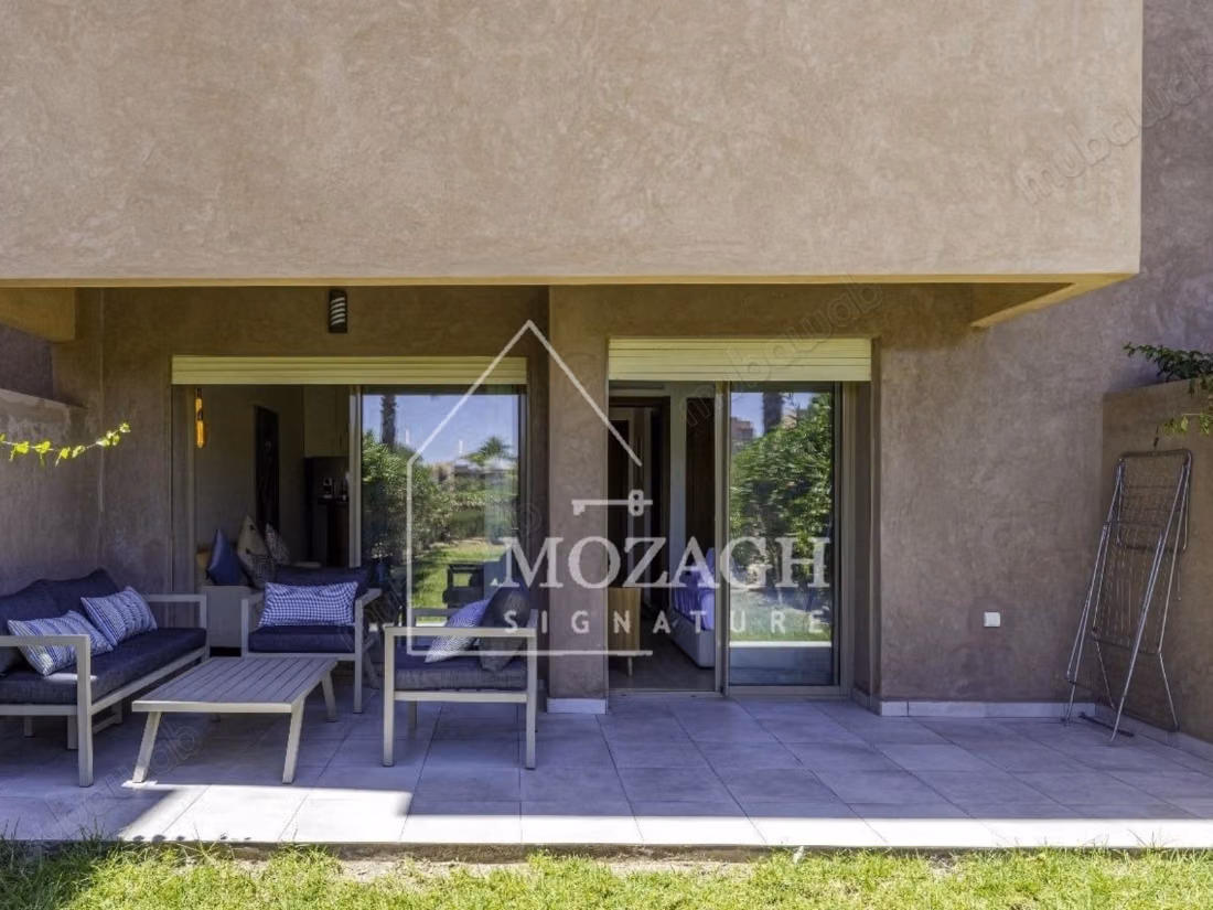 Magnificent garden-level apartment on Prestigia Golf