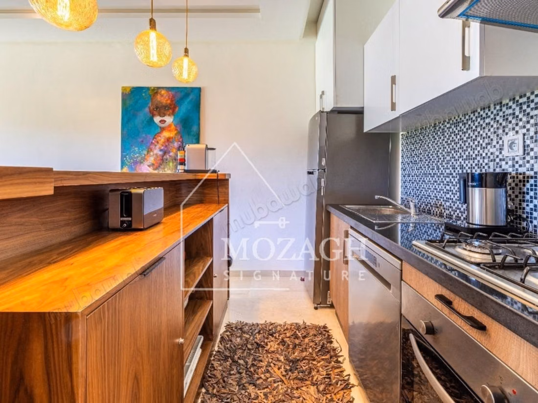Magnificent garden-level apartment on Prestigia Golf